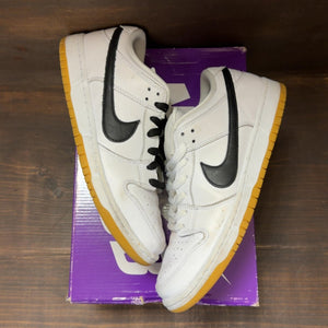 Nike SB Dunk Low Pro Black Gum Size 10 (Pre-Owned) - back