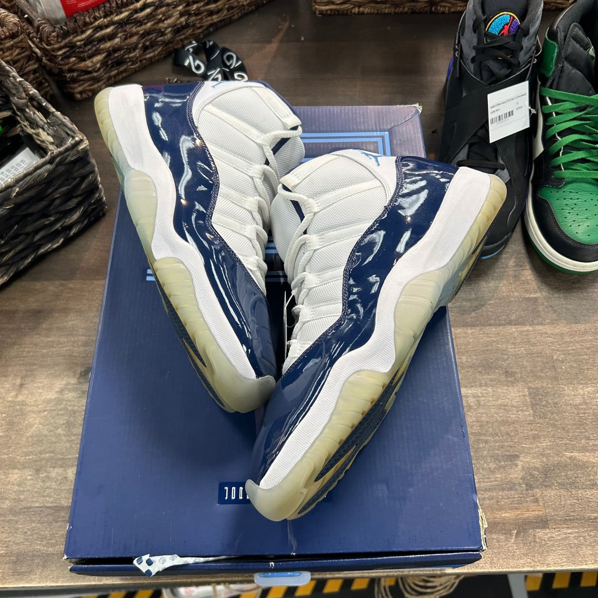 Jordan 11 Retro UNC Win Like 82 Size 13 (Pre-Owned) - Image 1