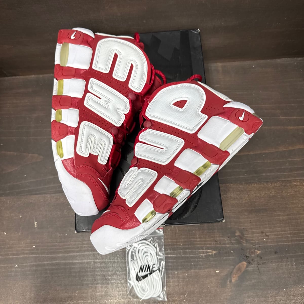 Nike Air More Uptempo Supreme Suptempo Red Size 11 (Pre-Owned) - tag