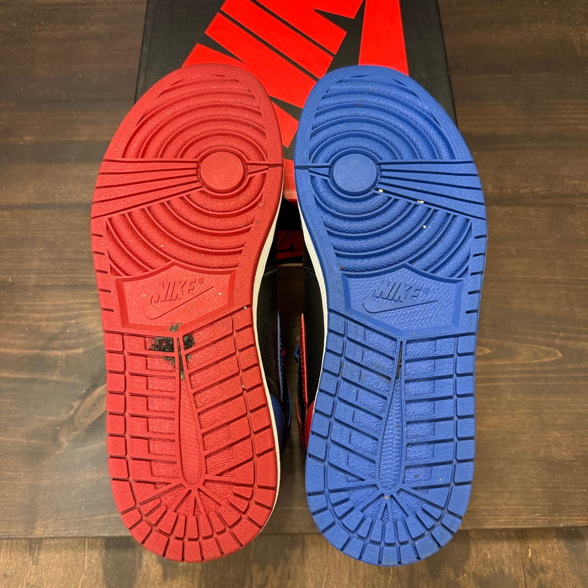Jordan 1 Retro Top 3 - Image 5