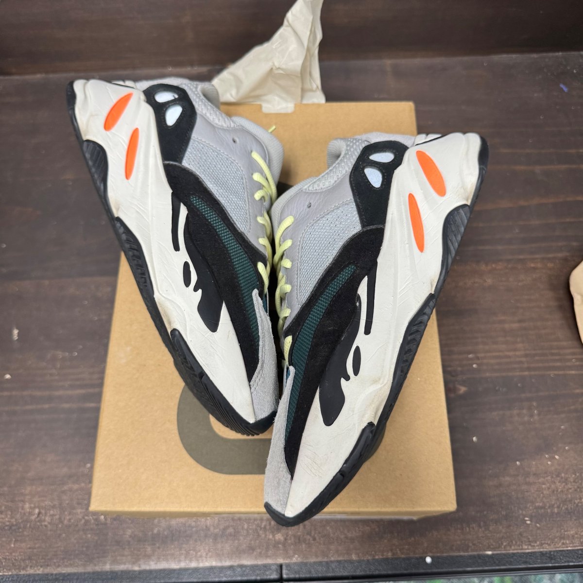 adidas Yeezy Boost 700 Wave Runner Size 9 (Pre-Owned) - back