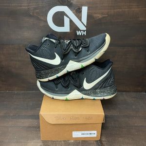 Nike Kyrie 5 Black Magic Size 13 (Pre-Owned) - front