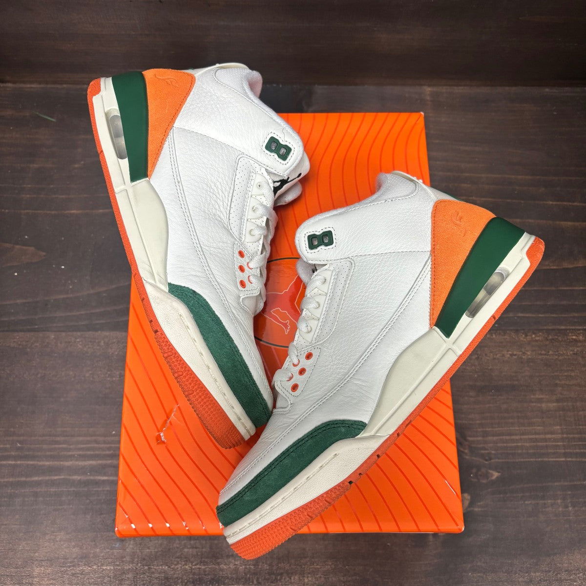 Jordan 3 Retro SP SoleFly Miami Size 9.5 (Pre-Owned) - Image 2