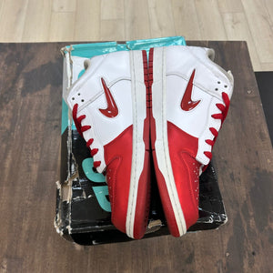 Nike SB Dunk Low Supreme Jewel Swoosh Red - Image 3