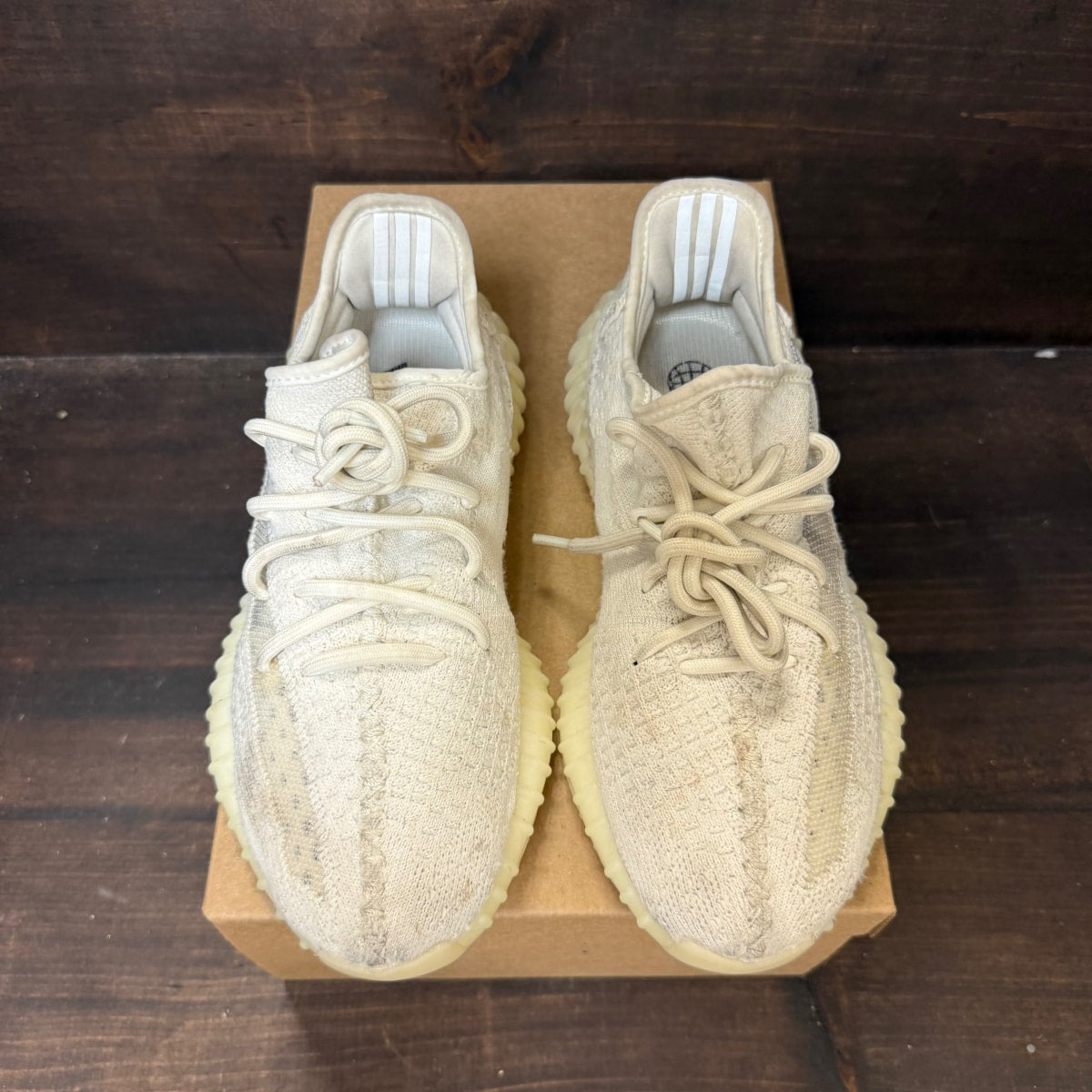 adidas Yeezy Boost 350 V2 Bone Size 6 (Pre-Owned) - Image 2