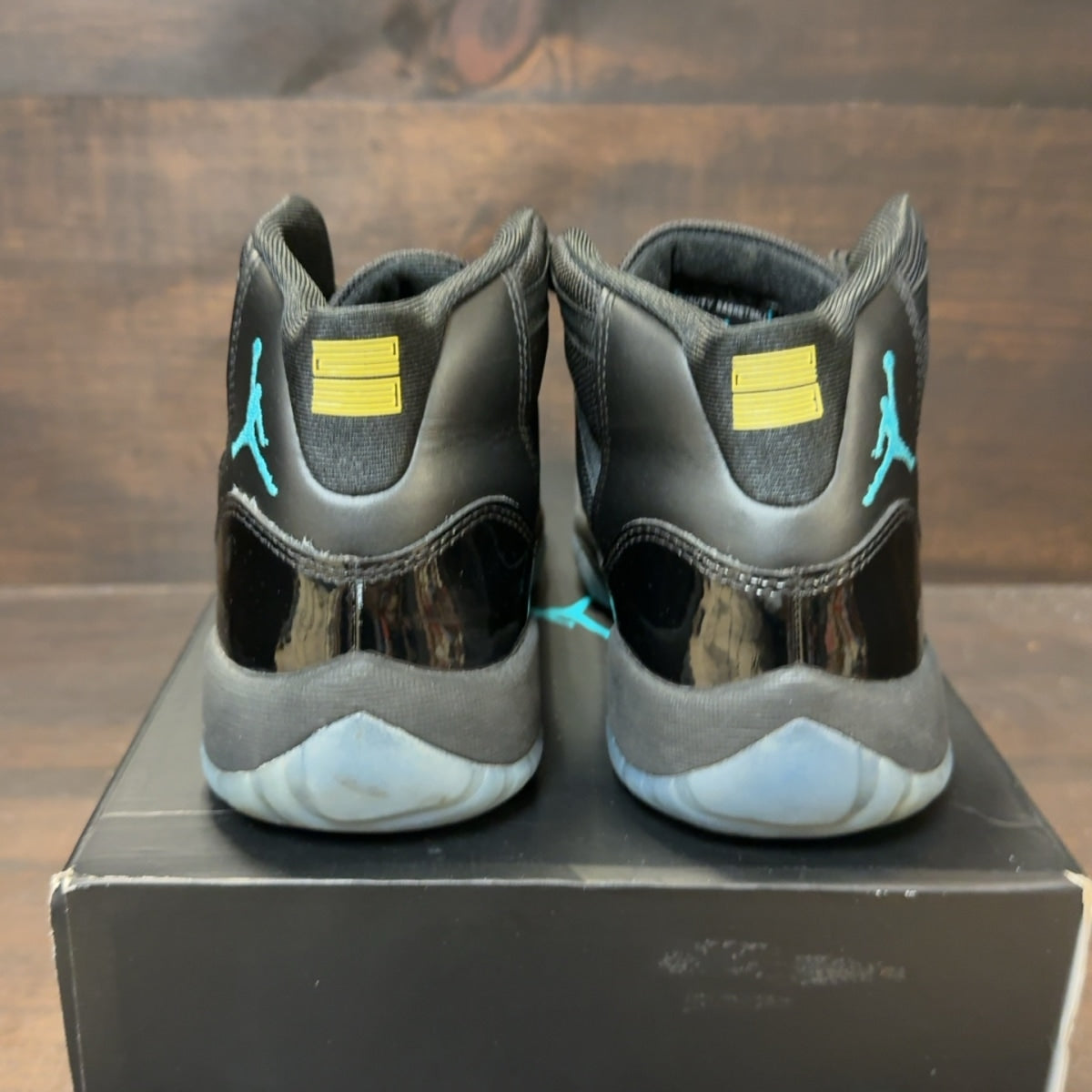 Jordan 11 Retro Gamma Blue (2025) (GS) - Image 6