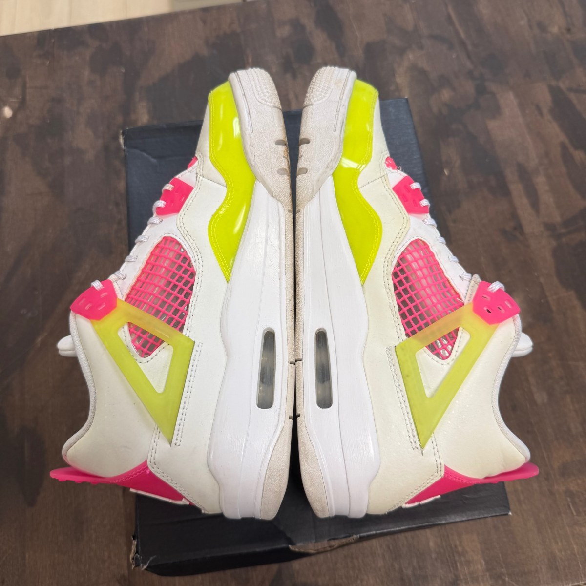 Jordan 4 Retro White Lemon Pink (GS) - Image 4