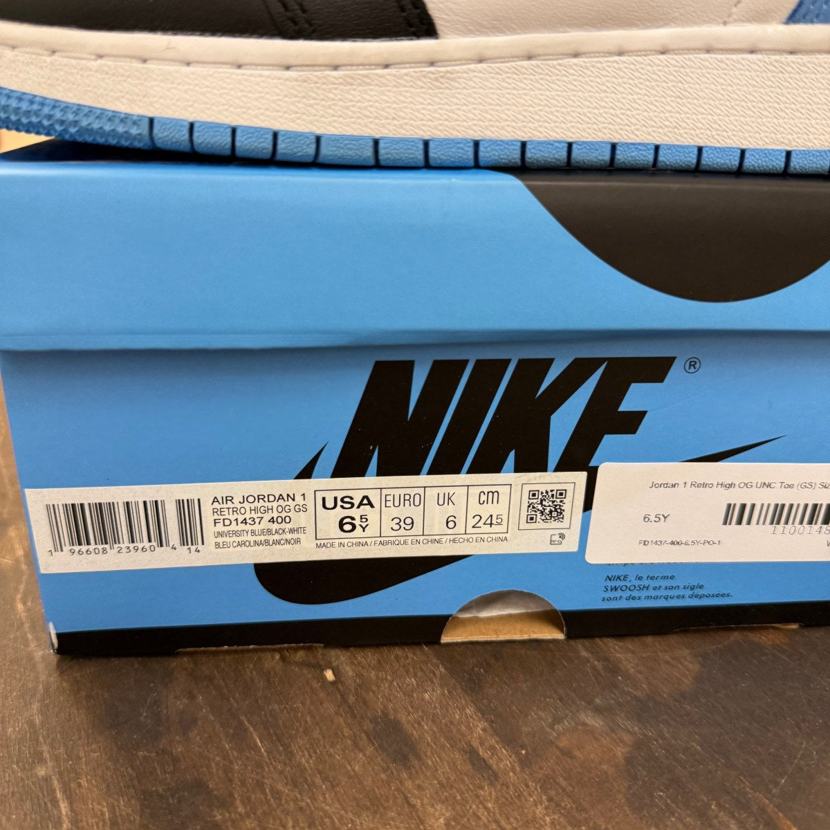 Jordan 1 Retro High OG UNC Toe (GS) - Image 5