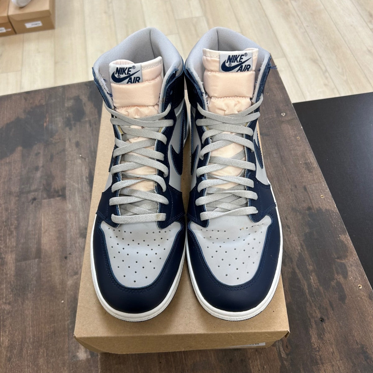 Jordan 1 Retro High '85 Georgetown Size 11 (Pre-Owned) - Image 2