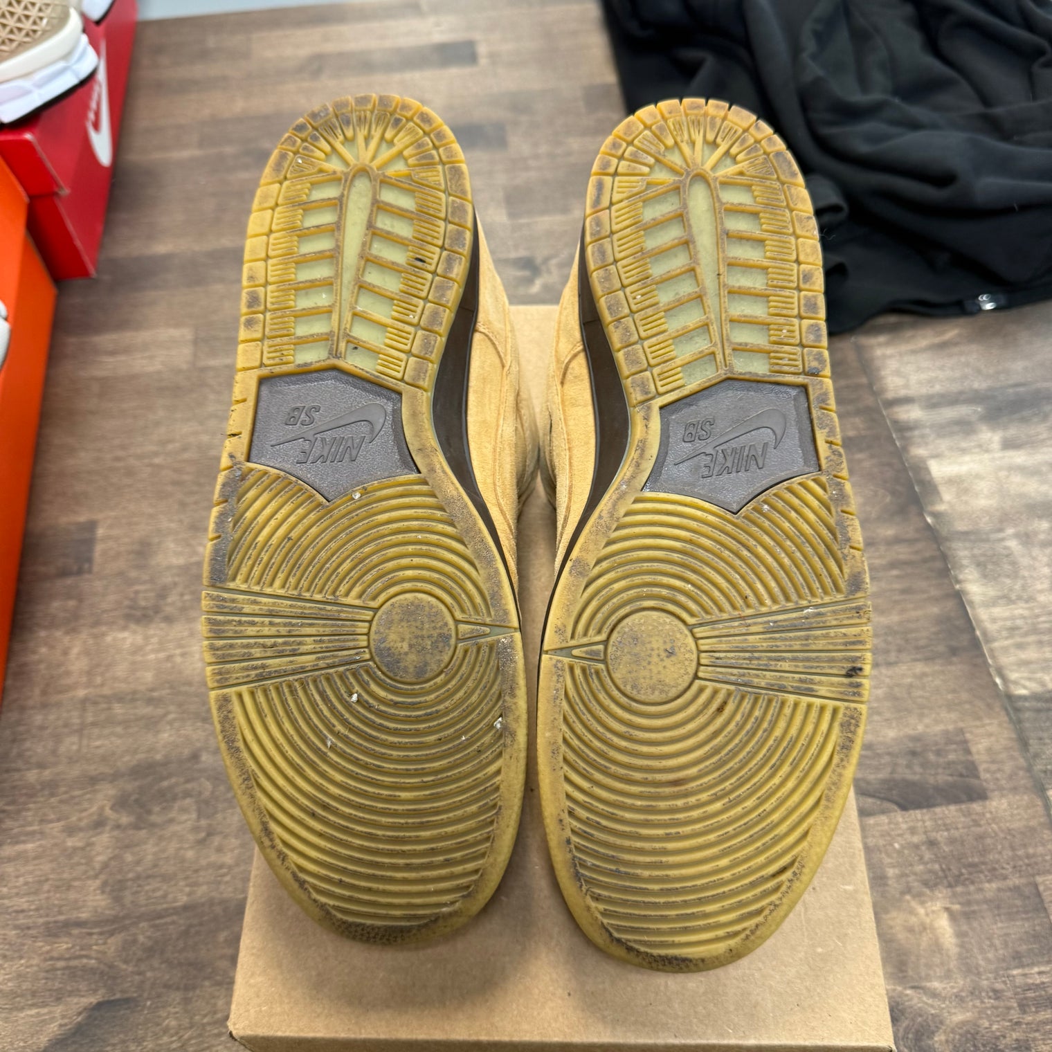 Wheat SB Dunk Low (USED, No Box)