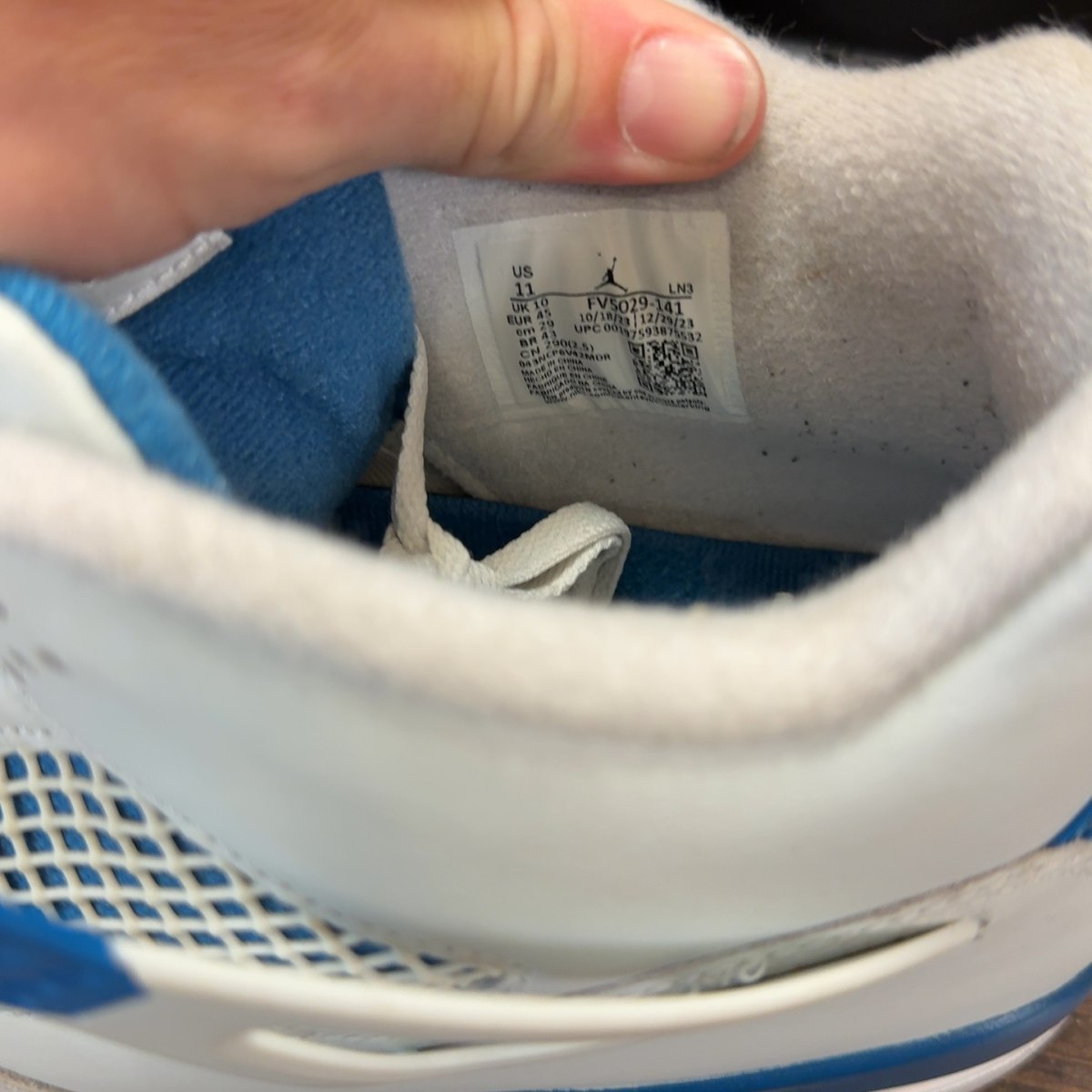 Jordan 4 Retro Military Blue (2024) - Image 7
