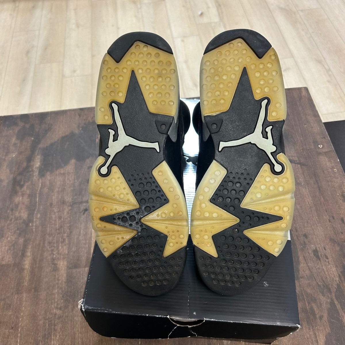 Jordan 6 Retro Chrome - Image 5