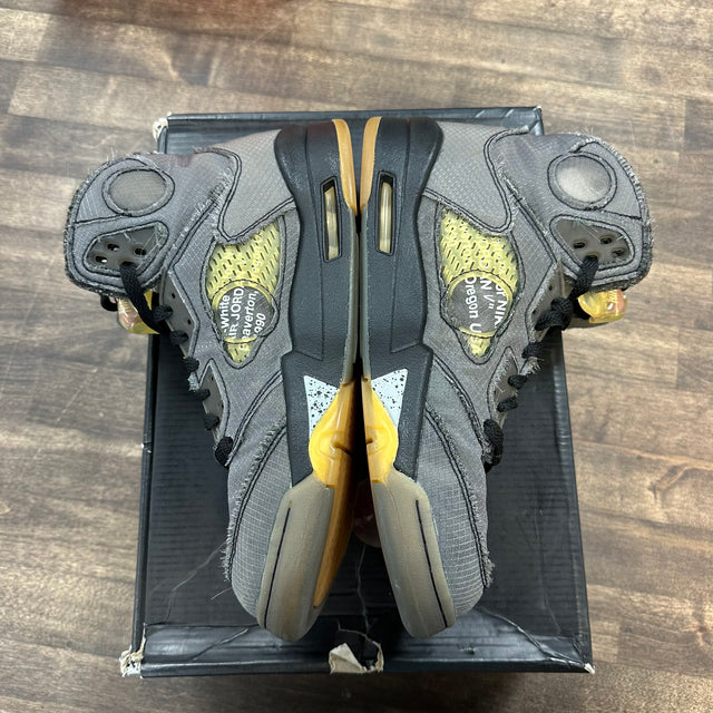Off-White Muslin Jordan 5 Retro (USED)