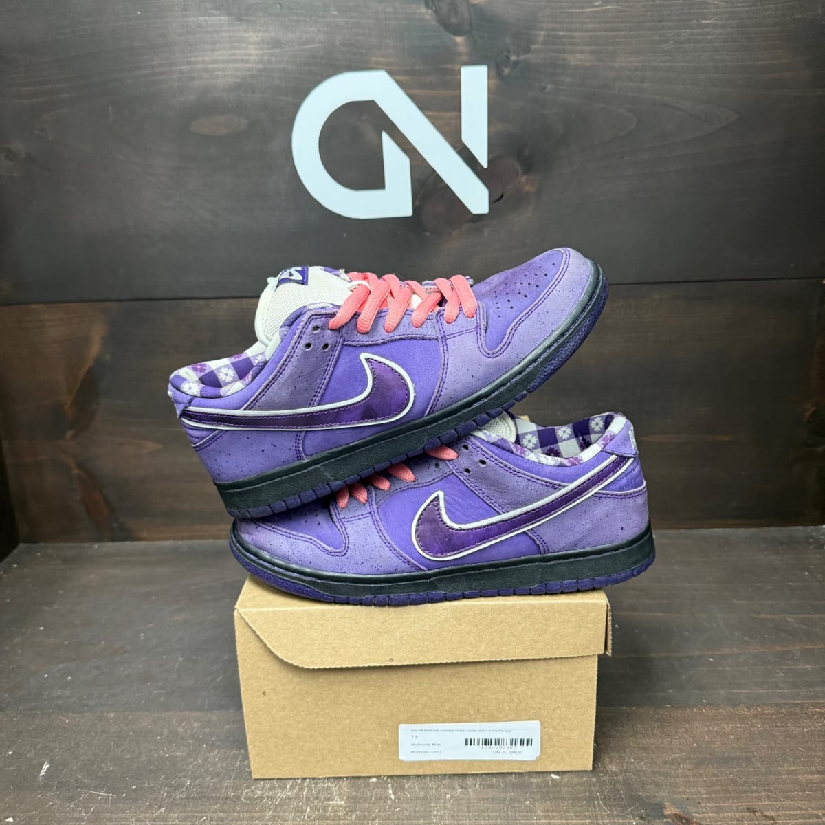Nike SB Dunk Low Concepts Purple Lobster Size 7.5 (Pre-Owned) - front