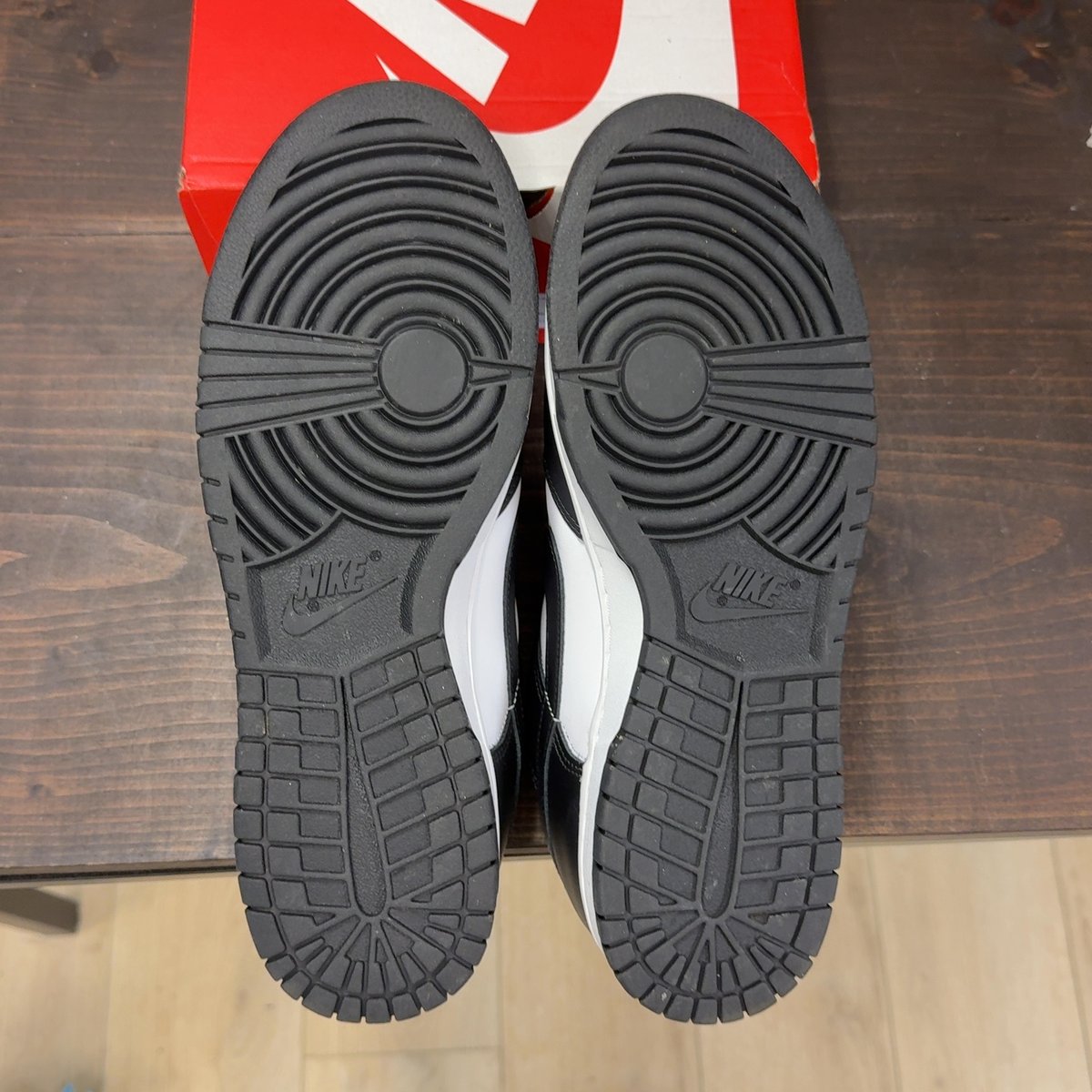 Nike Dunk Low Retro White Black Panda Size 11.5 (Pre-Owned) - aux
