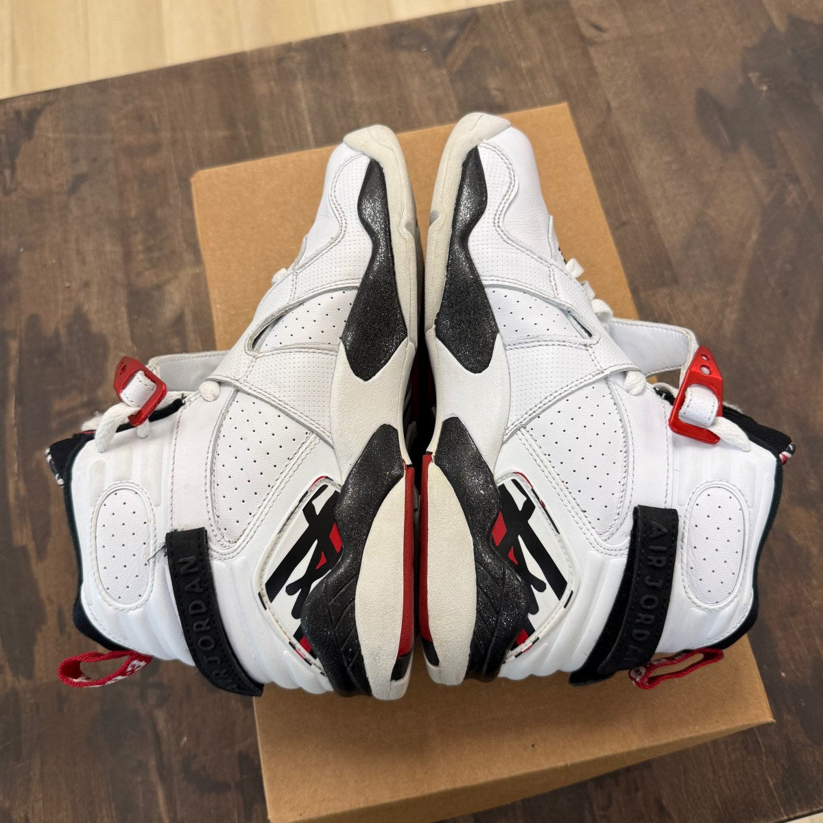 Jordan 8 Retro Alternate (GS) Size 6Y (Pre-Owned) - Image 4