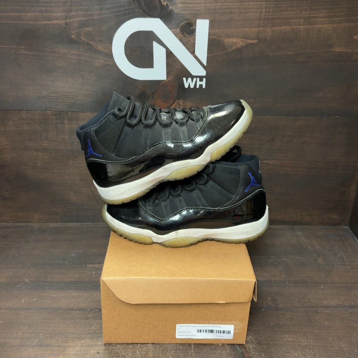 Jordan 11 Retro Space Jam (2016) Size 8 (Pre-Owned) - Image 1