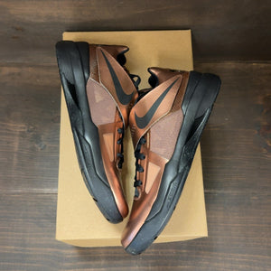 Nike KD 4 Christmas (2024) Size 9 - Image 2