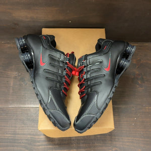 Nike Shox NZ Black Varsity Red Size 11.5 (Pre-Owned) - back