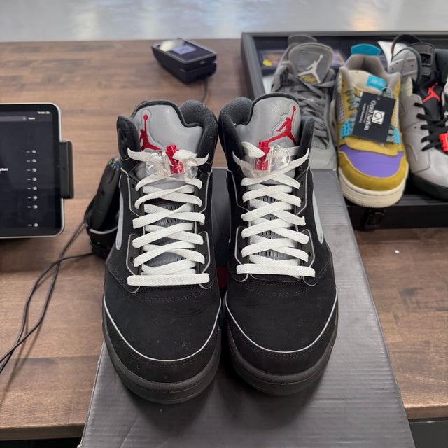 Black Metallic Jordan 5 (2025) (USED)