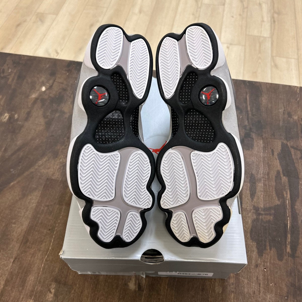 Jordan 13 Retro Atmosphere Grey - Image 5