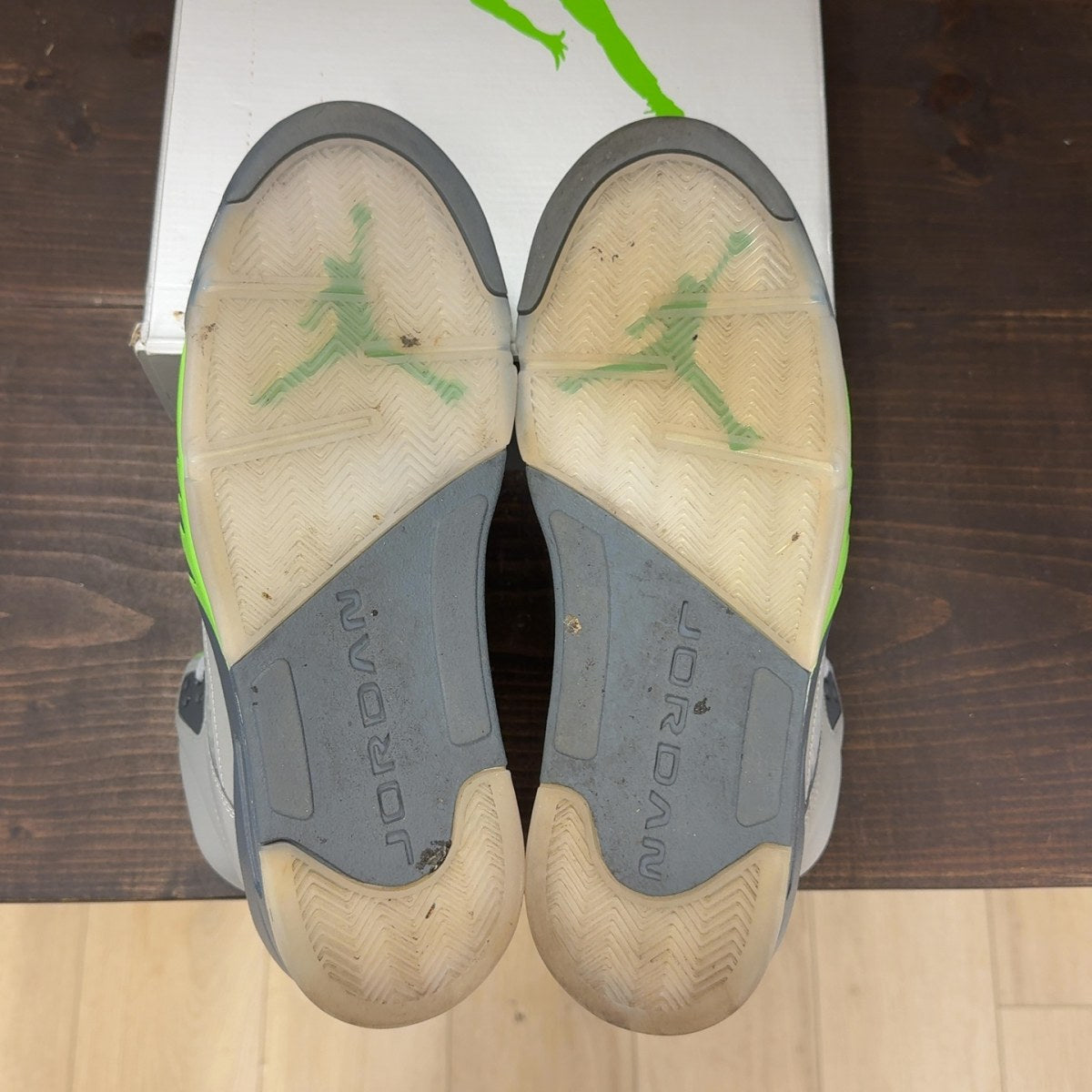 Jordan 5 Retro Green Bean (2022) Size 12 (Pre-Owned) - Image 8