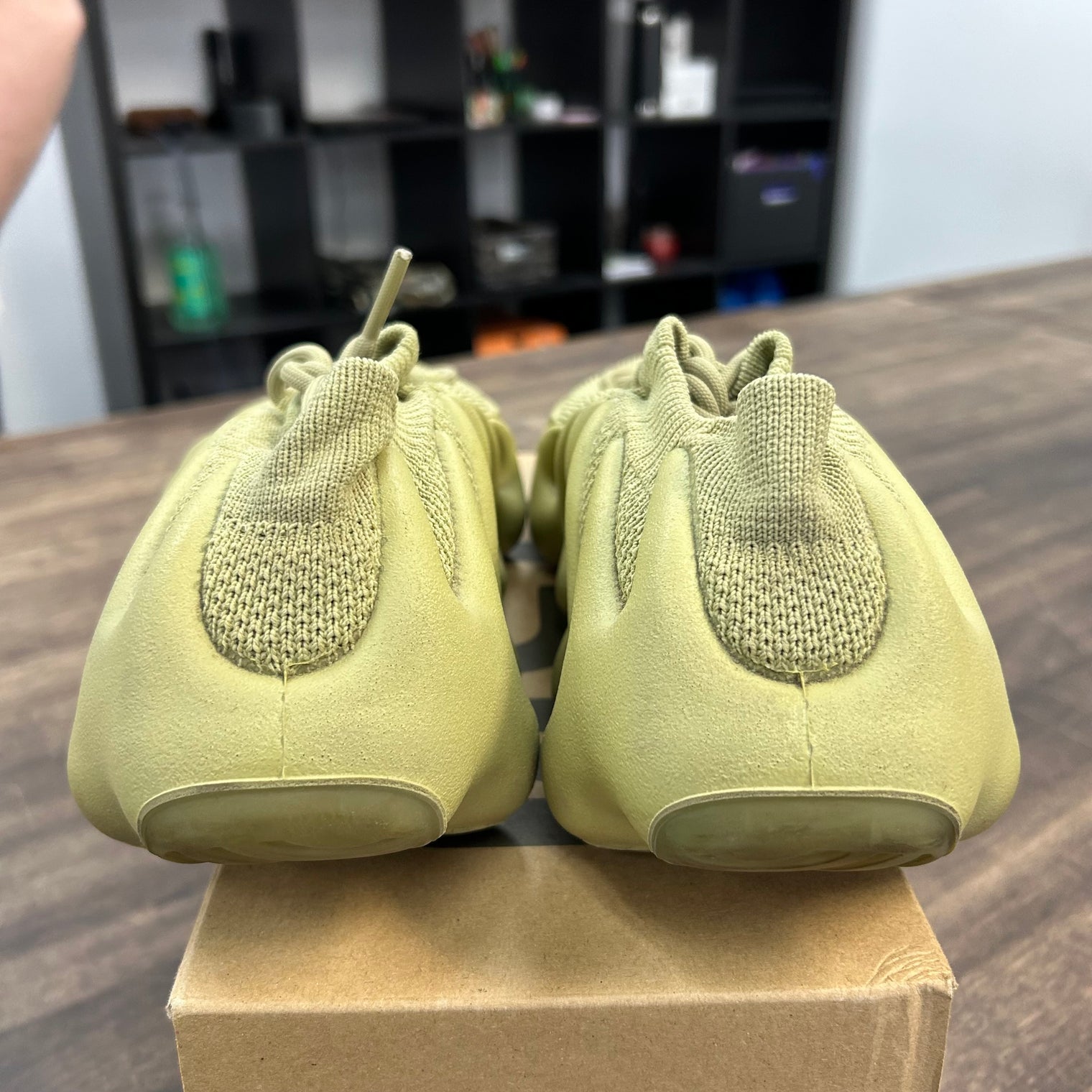 Resin Yeezy 450 (USED)