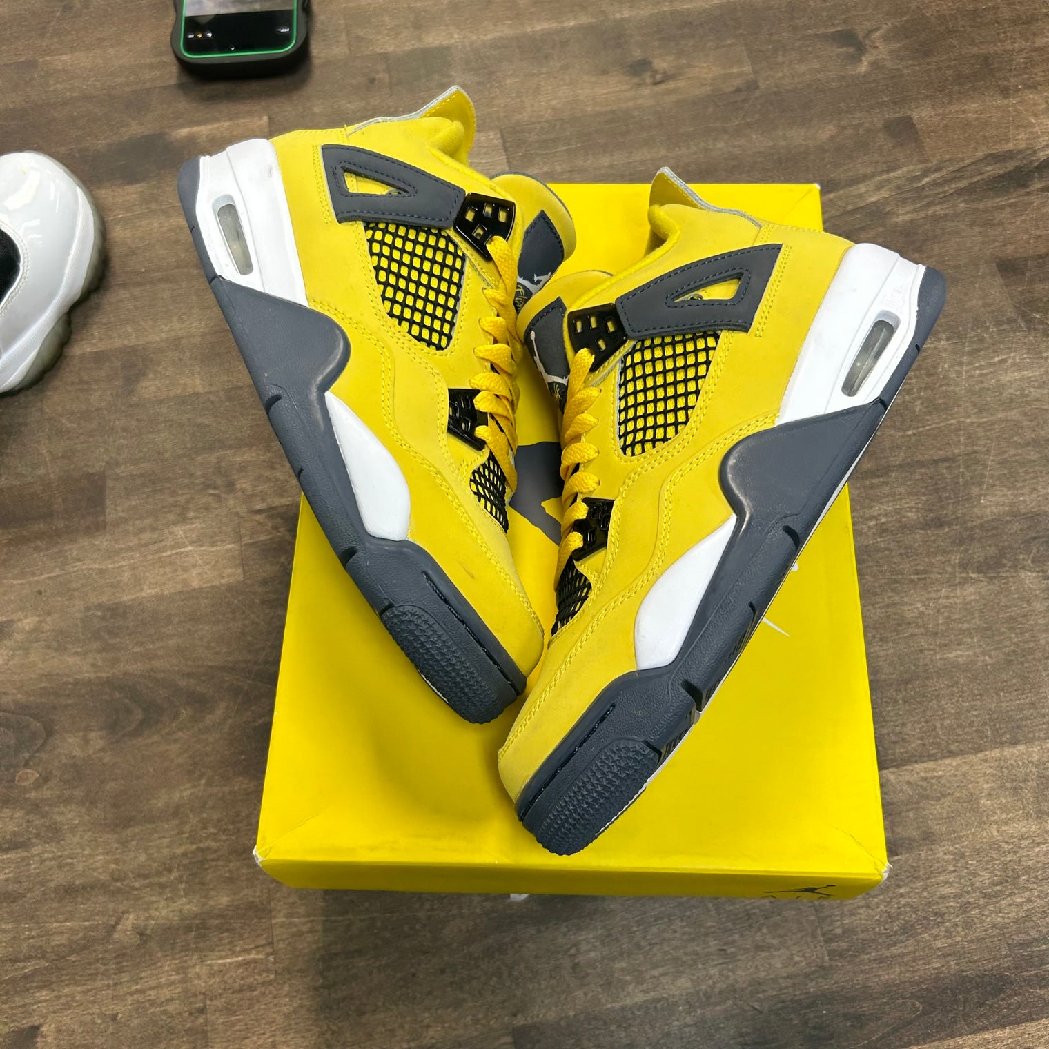 Lightning Jordan 4 Retro (GS) (Lightly Worn)