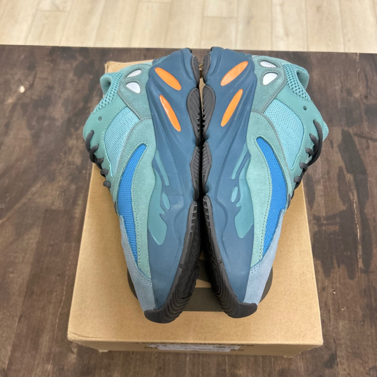 adidas Yeezy Boost 700 Faded Azure - Image 3