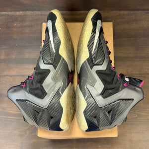 Nike LeBron 11 Miami Nights Size 12 (Pre-Owned) - Image 5