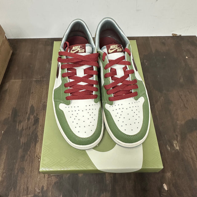 Year of the Dragon Jordan 1 Low OG (USED)