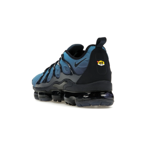 nike_air_vapor_max_plus_obsidian_2