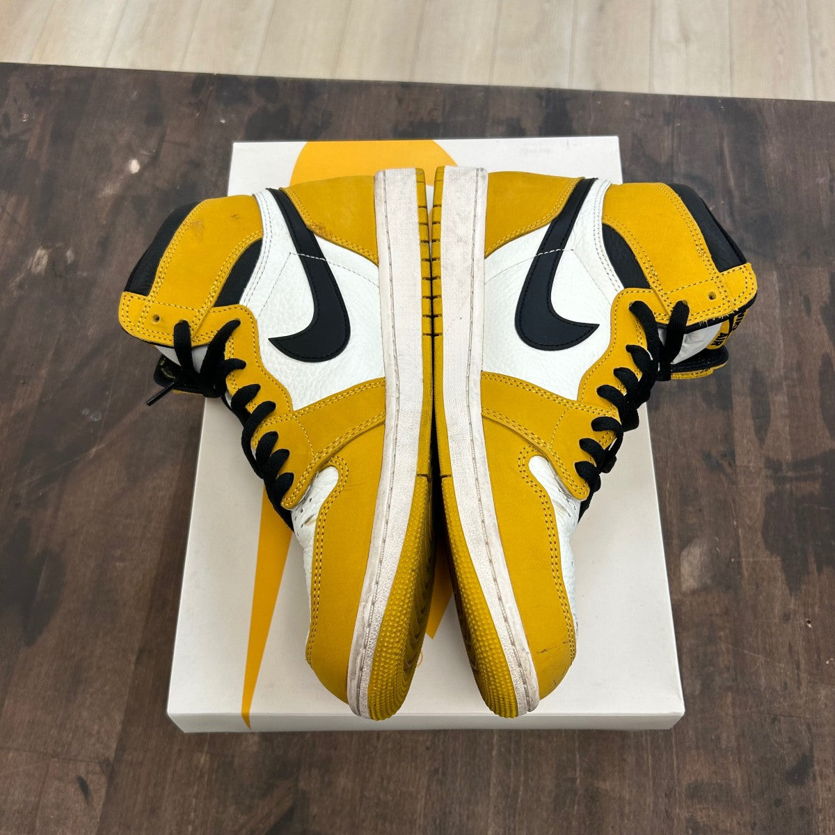 Jordan 1 Retro High OG Yellow Ochre - Image 3