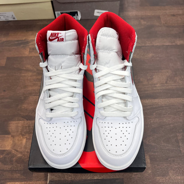 Red Metallic Jordan 1 High (USED)
