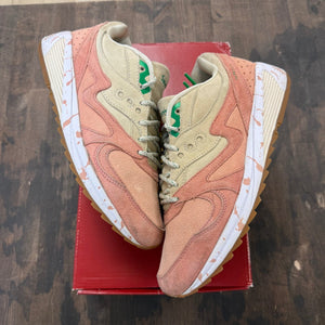 Saucony Grid 8000 Shrimp Scampi - Image 1