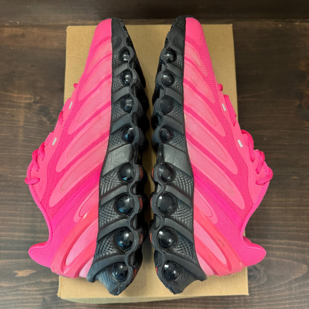 Nike Air Max Dn8 Hyper Pink Size 8.5W (Pre-Owned) - Image 6