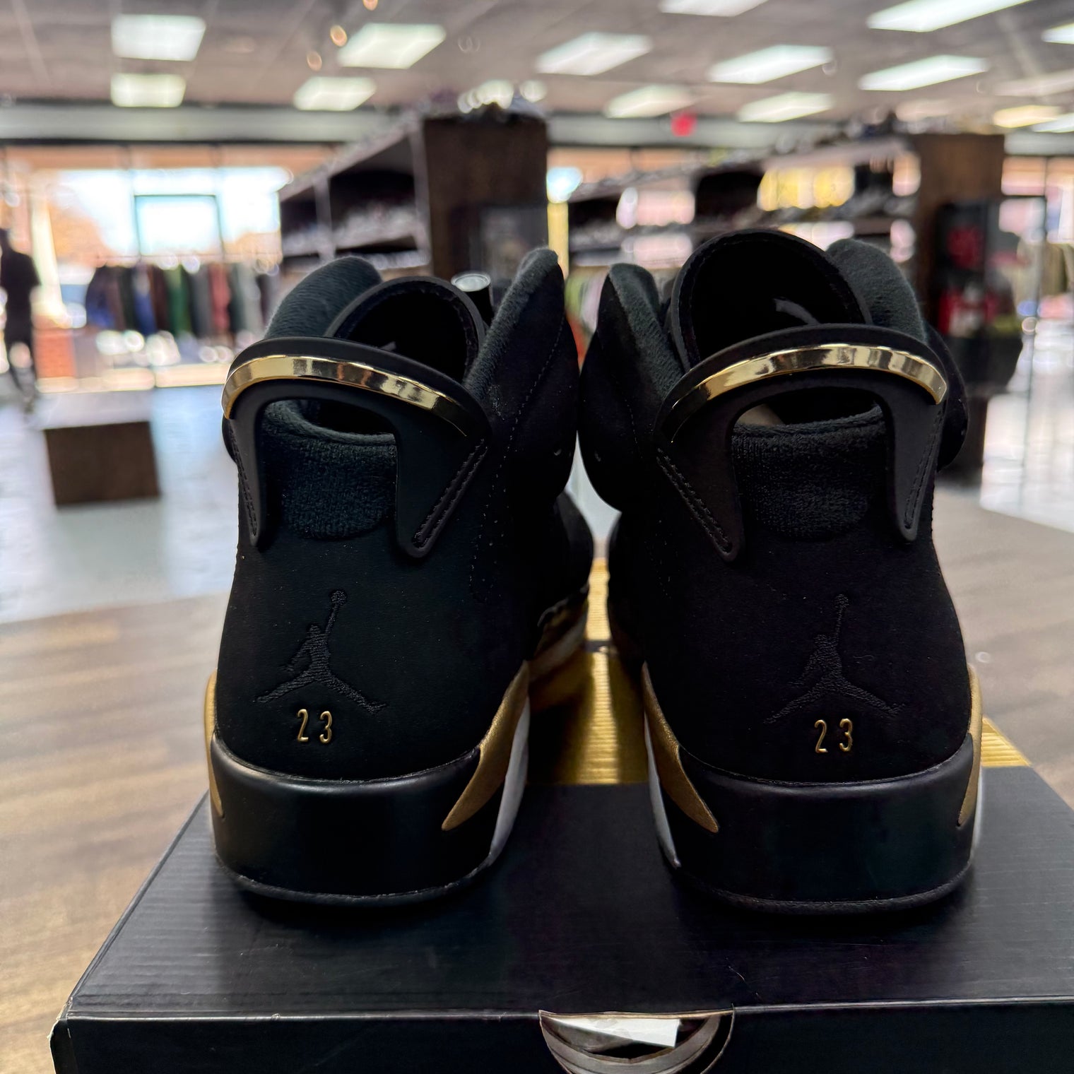 DMP Jordan 6 Retro (USED)