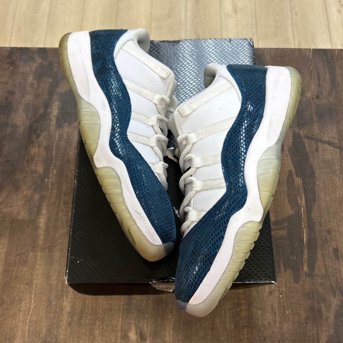 Jordan 11 Retro Low Snake Navy (2019) - Image 1