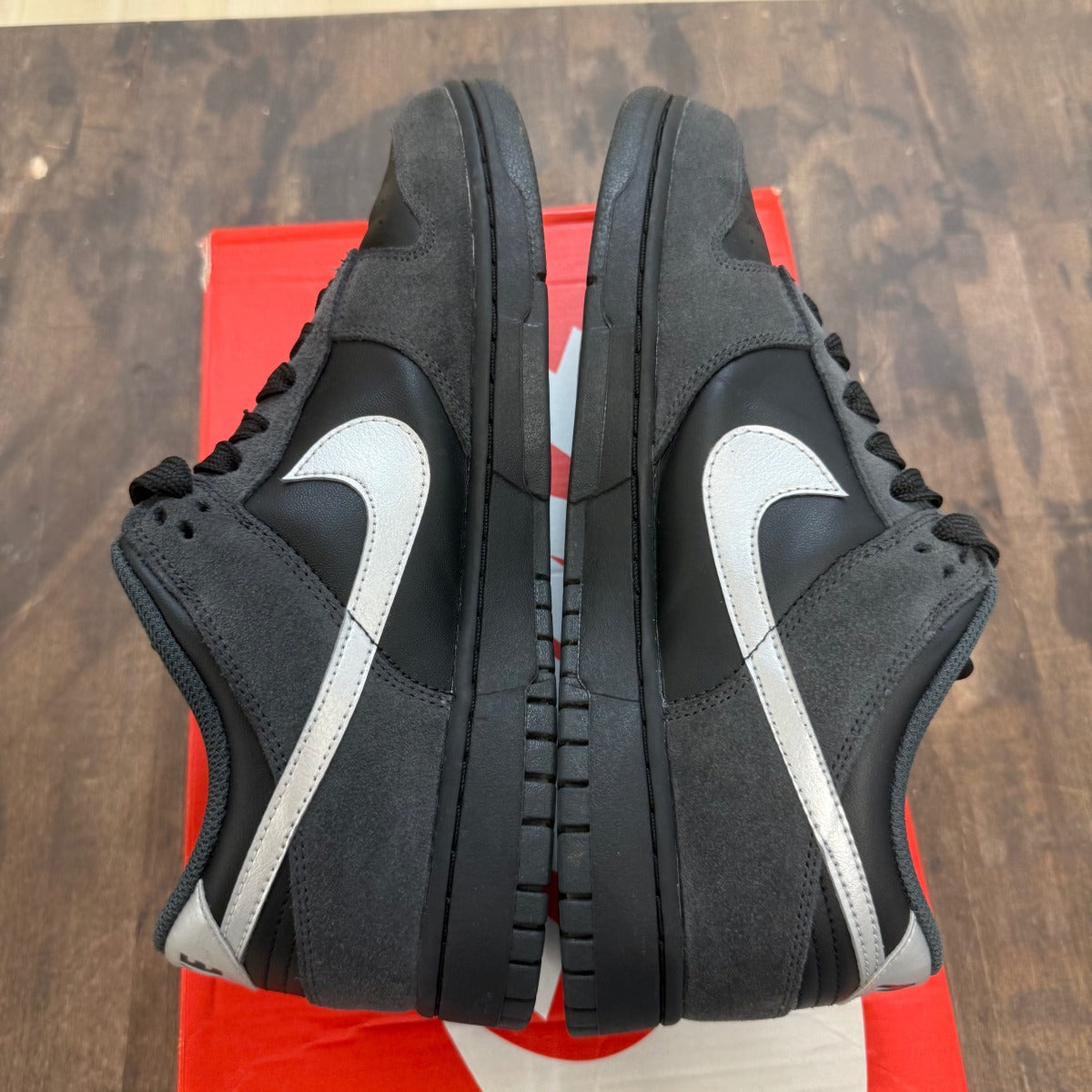 Nike Wmns Dunk Low 'Black Anthracite Silver' Size 11W (Pre-Owned) - Image 5