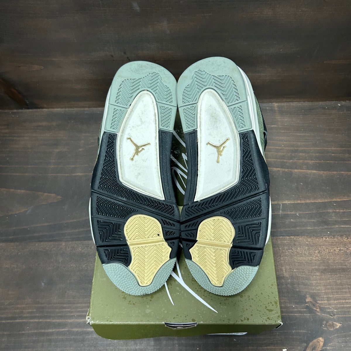 Jordan 4 Retro SE Craft Medium Olive (GS) - Image 6