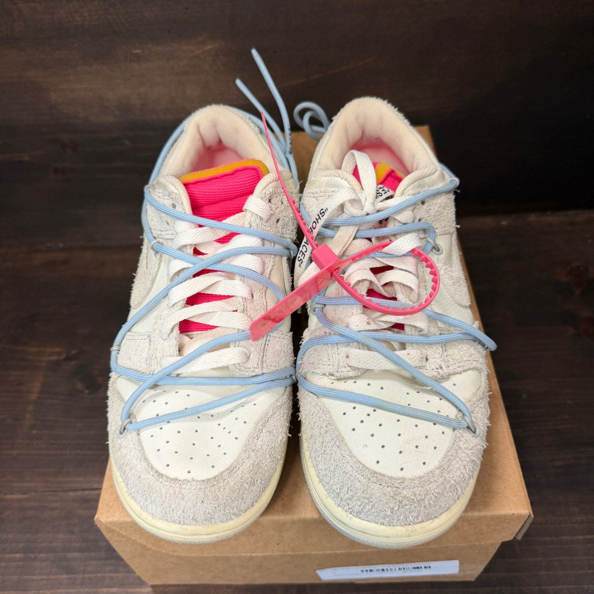 Nike Dunk Low Off-White Lot 38 Size 8 (Pre-Owned) - Image 3