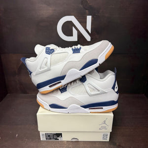 Jordan 4 Retro SB Navy - Image 1
