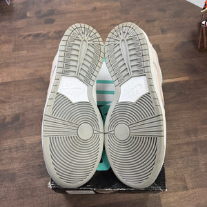 Nike SB Dunk Low Ishod Wair Flat Silver - Image 4