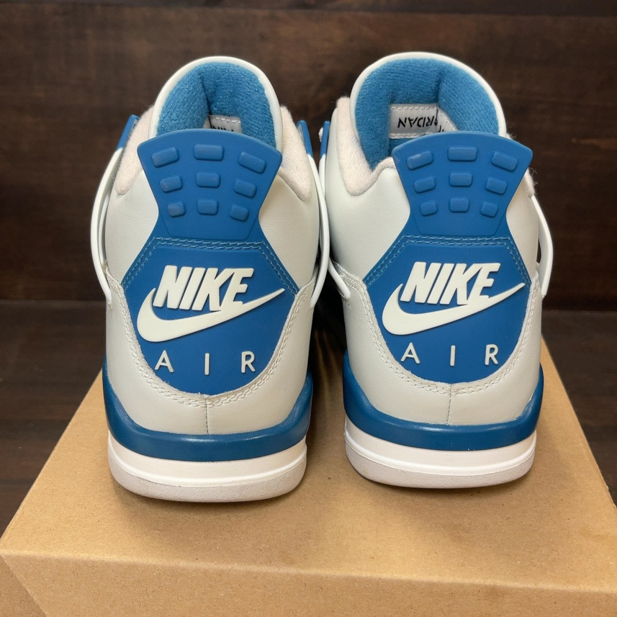 Jordan 4 Retro Military Blue (2024) Size 7.5 (Pre-Owned) - Image 5