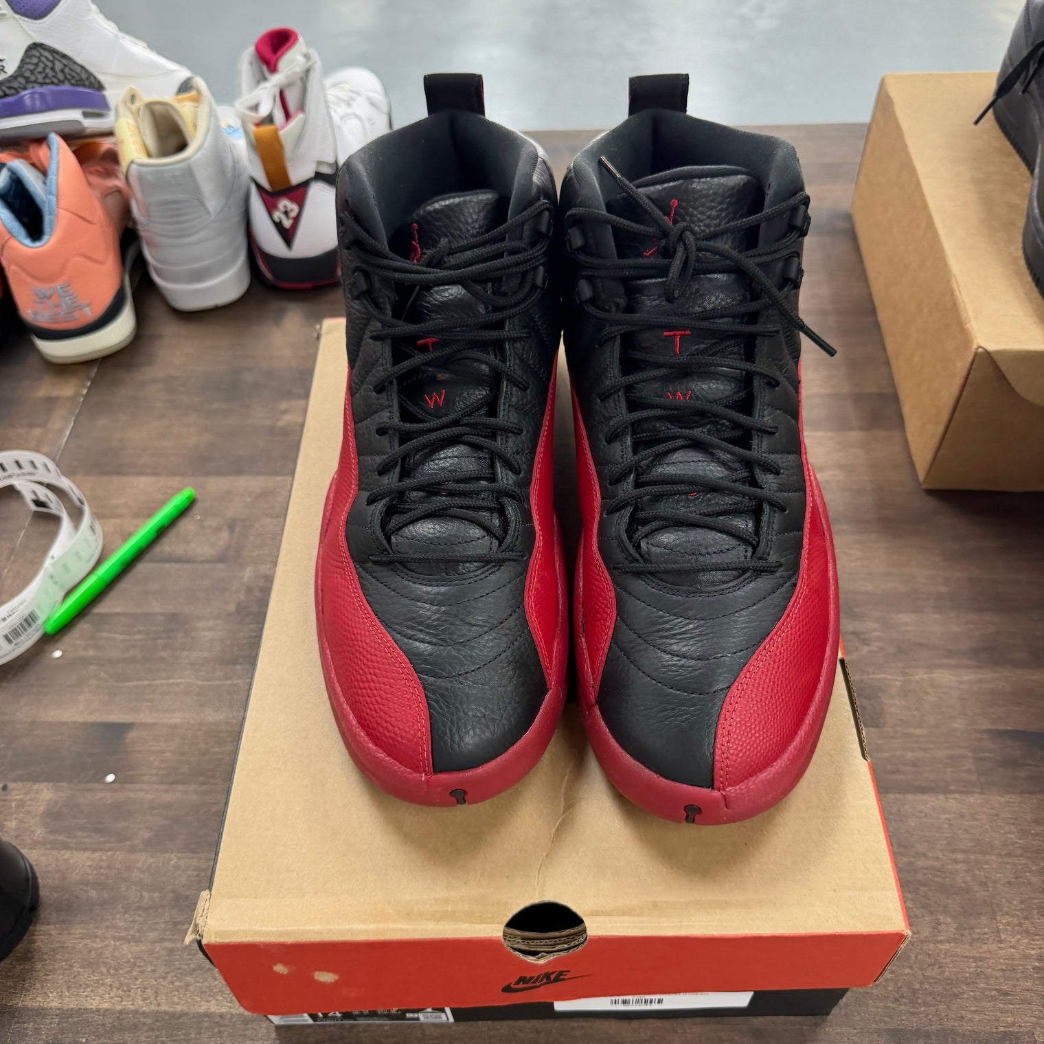 Flu Game Jordan 12 Retro (2025) (USED)
