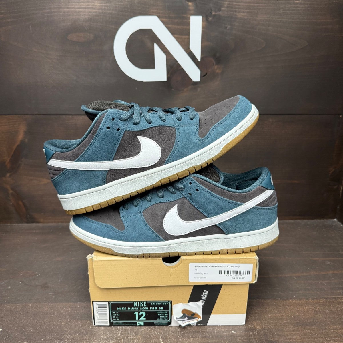 Nike SB Dunk Low Pro Slate Blue White Tar Size 12 (Pre-Owned) - Image 1