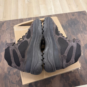 adidas Yeezy Desert Boot Oil - Image 4