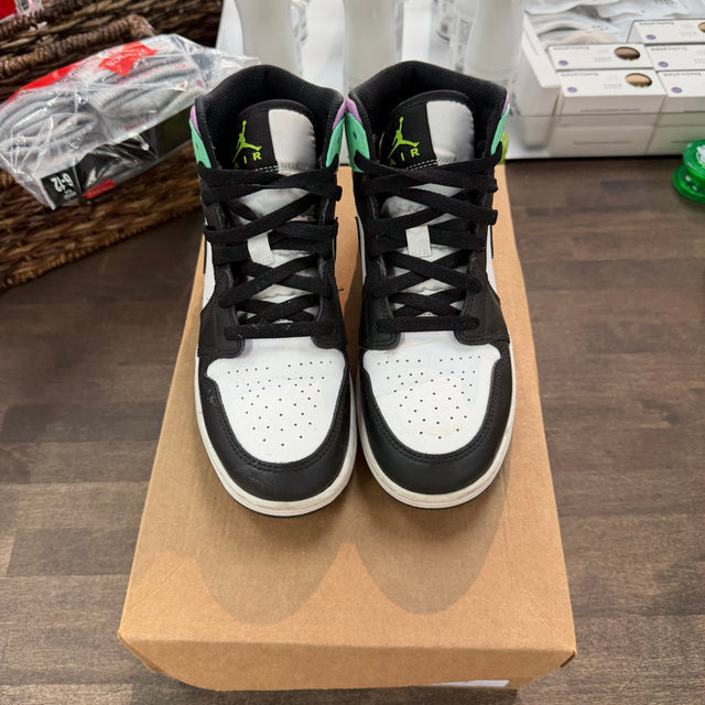 Pastel Black Toe Jordan 1 Mid (GS) (USED, No Box)
