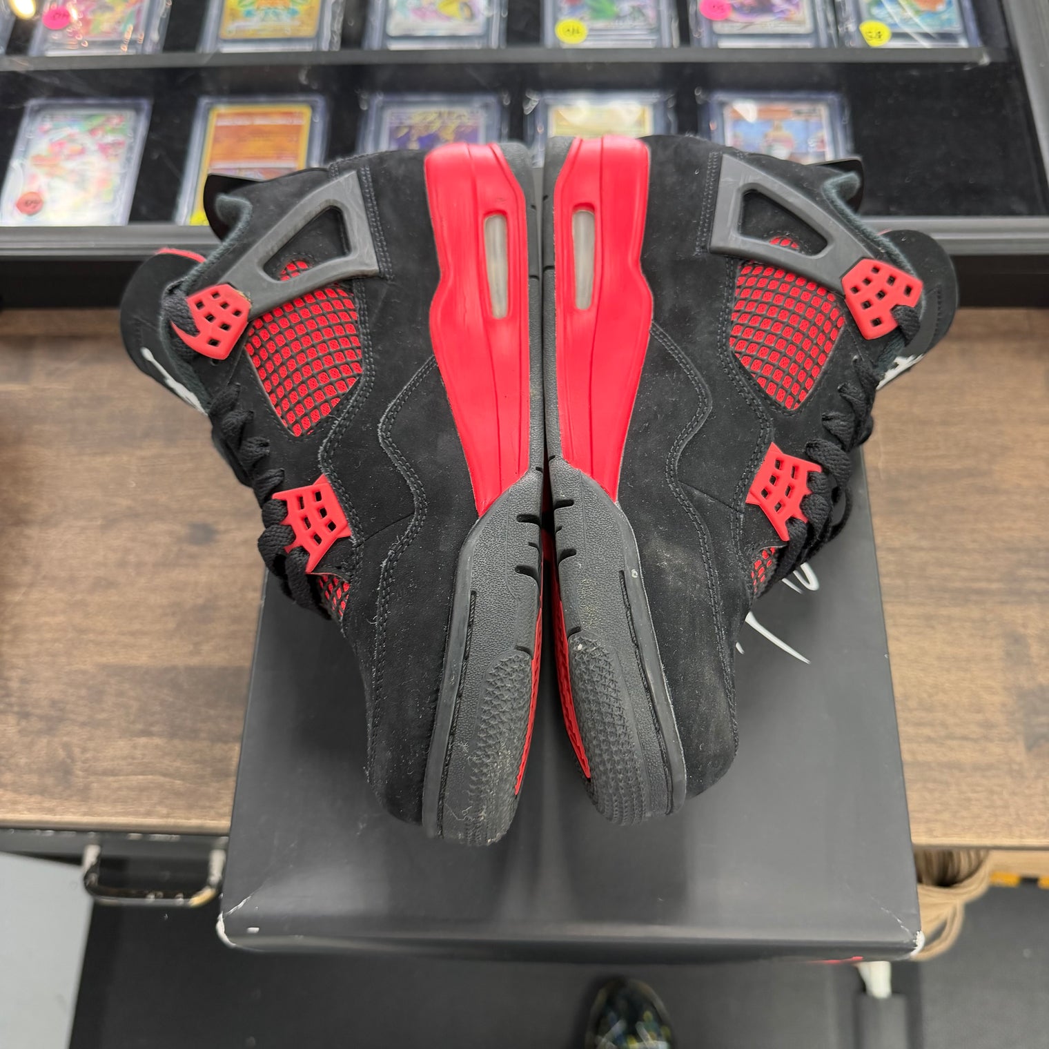 Red Thunder Jordan 4 Retro (USED)