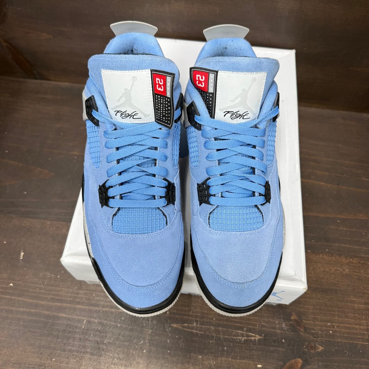 Jordan 4 Retro University Blue Size 11.5 (Pre-Owned) - back